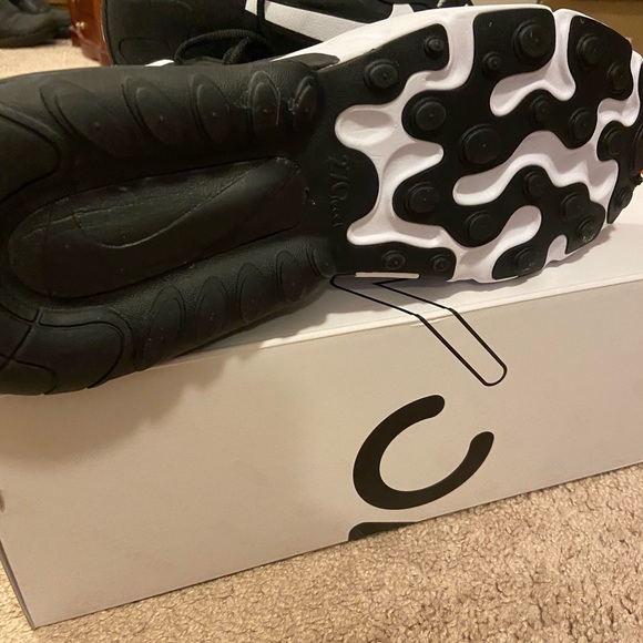 New Nike Air Max 270 React Black/White/Anthracite - Picture 4 of 5